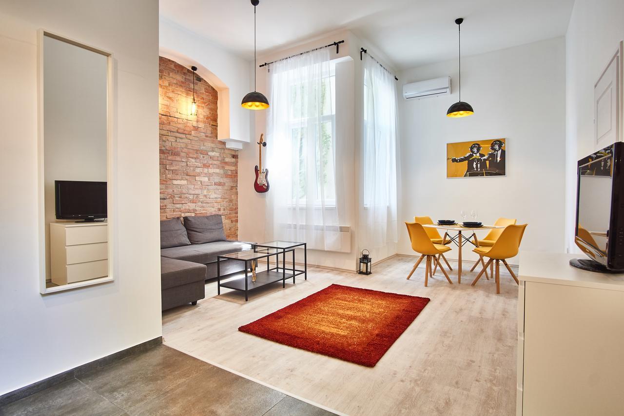 Design Apartment In The City Center With Ac Budapest Eksteriør bilde