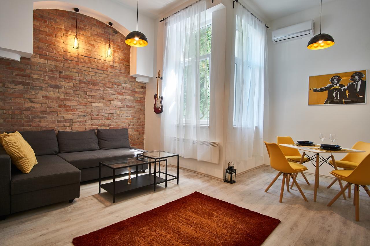 Design Apartment In The City Center With Ac Budapest Eksteriør bilde