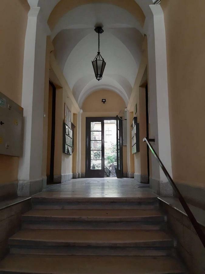 Design Apartment In The City Center With Ac Budapest Eksteriør bilde